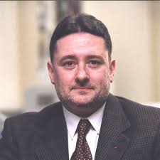 El que avivaba zonzos