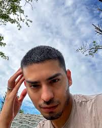 I'm still alive just to show