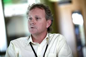 Exploratorium director will retire due to illness