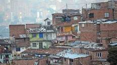 Resultado de imagen de FOTOS DE PERSONAS EN MISERIA POR LA PANDEMIA DE COVID-19