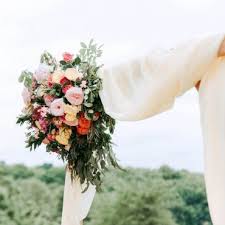 Ob sie sich für die feier nach dem termin der standesamtlichen heirat oder der kirchlichen trauung richten, entscheiden. Suelovesnyc Hochzeit Archives Suelovesnyc