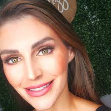 Trends Salon & Spa by Laurie & Co.‎