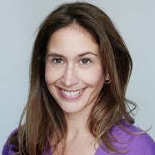 Carol Straub's Instagram, Twitter & Facebook