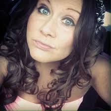 Tara Schilling's Instagram, Twitter & Facebook