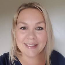 Kristina Ballard's Instagram, Twitter & Facebook