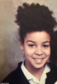 The internet can't get enough of these throwback pictures of meghan markle with her natural curly hair. Torturous Regime Behind Meghan S Glossy Mane Daily Mail Online