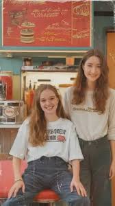 conection bg Lens by Lucio Palmieri