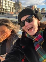 Shannon Carvalho's Instagram, Twitter & Facebook