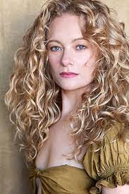 Samantha Eggers's Instagram, Twitter & Facebook