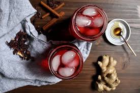 Resep dan cara membuat minuman jahe hangat di rumah. 8 Kreasi Minuman Jahe Enak Ala Lemonilo