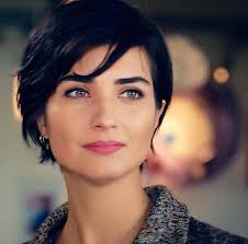 Tuba buyukustun arab fans shared a photo on instagram: Ø§Ø­Ù„Ù‰ ØµÙˆØ± Ù„Ù…ÙŠØ³ Ø®Ù„ÙÙŠØ§Øª Ø§Ù„ÙÙ†Ø§Ù†Ø© Ø§Ù„ØªØ±ÙƒÙŠØ© ØªÙˆØ¨Ø§ Ø¨ÙˆÙŠÙˆÙƒØ³ØªÙˆÙ† ØºØ±ÙˆØ± ÙˆÙƒØ¨Ø±ÙŠØ§Ø¡