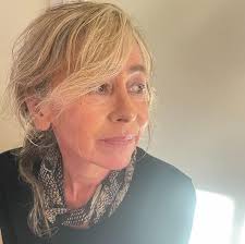 Dancing Barefoot: How To Be Common: Amazon.co.uk: Brown, Glyn:  9780993204494: Books