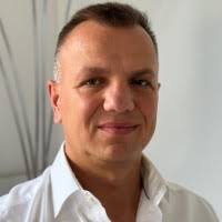 10+ profiler som matchar ”Peter Tomczak”