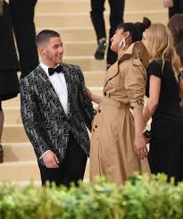 Nick And Priyanka S Love Story Started With Him Sliding Into Her Dms Priyanka Chopra Priyanka Chopra Hair Indian Celebrities