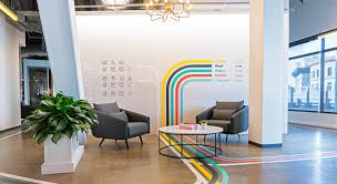 A Tour Of Doordash S New San Francisco Hq Officelovin Lounge Interiors Lobby Interior Design Interior
