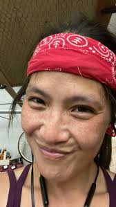 🍫Who doesn't love chocolate?! These @godiva Ganache Hearts are so yummy!  Now only $5.99, with $2.60 off! 📍Available nationwide in @costco  warehouses! #godiva #ganache #hearts #chocolate #deals #costco #costcodeals