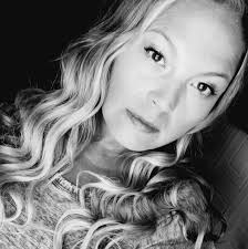 Livelovelashgirl by Melissa Bloomfield