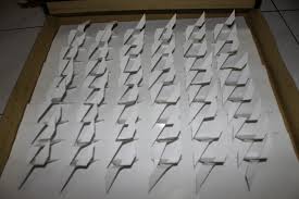 Gambar 3 dimensi ini adalah contoh gambar 3 dimensi yang sangat mudah untuk di tiru. Nirmana Trimatra Kertas Lupa Namanya Wkwkkw Nilai 98 Seni Kertas