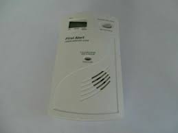 There's one way to protect your family from carbon monoxide and that's getting detectors installed. First Alert Co614 Carbon Monoxide Alarm W Battery Backup For Sale Online Ebay