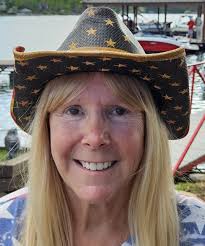 Outstanding peer counselor named at southeast region youth expedition