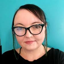 I saw a post today where someone mentioned initially seeing an employment  gap between 2024–2025 and thinking it looked “suspicious.” But they went