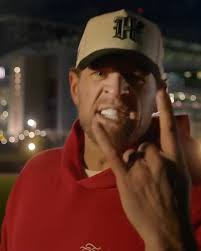 Dennie Hernandez (@dennie.hernandez.96) • Facebook