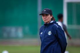 Técnica Jéssica de Lima cita curto intervalo como desafio e traça estratégia para próximos duelos