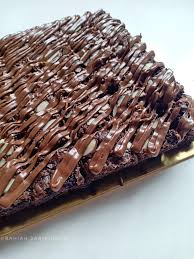 Apabila coklat anda disejukkan sepenuhnya, anda boleh dipotong menjadi 20. Resepi Brownies Kedut Sedap Dan Penuh Coklat Makin Hari Makin Suka Kitpramenulis