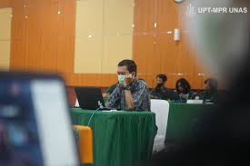 Oleh itu, penulis berpendapat, pekerjaan sebagai seorang doktor gigi sememangnya lumayan dan menguntungkan. Webinar Series Kontribusi Sains Dan Teknologi Dalam Pencegahan Dan Penanggulangan Covid 19 Bidang Teknologi Universitas Nasional