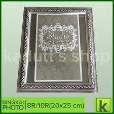 Secara umum, ukuran bingkai foto memang terbagi atas bingkai 5r, bingkai 4r, dan juga bingkai 3r. 8r 10r 20x25 Cm Bingkai Pigura Frame Foto Murah Shopee Indonesia