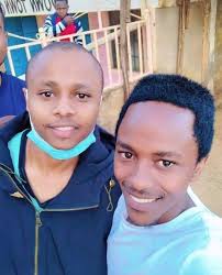 Alex Paleo (@alex_opati)