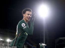 Hugo lloris is a goalkeeper and is 6'2 and weighs 172 pounds. Hugo Lloris Lauds Professional Dele Alli After Spurs Outcast S Starring Role At Fulham Aktuelle Boulevard Nachrichten Und Fotogalerien Zu Stars Sternchen