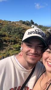 Hello all. I am looking for a single room in moderate size