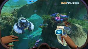 Subnautica Coming To Xbox One Game Preview Program Glitch Cat Geek Games Xbox One Games Geek Stuff