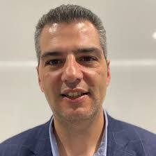 Vera Clemens's Instagram, Twitter & Facebook