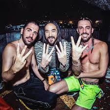 Dimitri vegas & like mike. Steve Aoki Dimitri Vegas Like Mike Are Back With New 3 Are Legend Single Raver Dome Edm Nations
