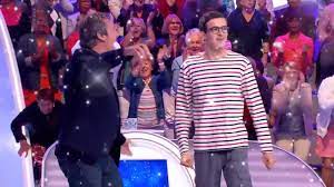 La 1 re équipe à atteindre 7 points remporte la manche (ou à atteindre 6 points le 4 juillet 2020 ). 12 Coups De Midi Paul Decroche Sa Derniere Etoile Avant Son Elimination
