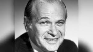 William Small, 'Hero to Journalism' at CBS, NBC, Dies at 93