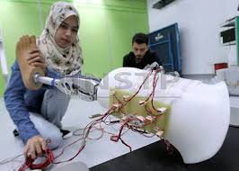 Jabatan kejuruteraan elektrik jerayawara diploma kejuruteraan elektronik (komunikasi) pengenalan jke ini diterajui oleh seorang ketua jabatan serta dibantu oleh ketua program diploma kejuruteraan elektrik, ketua program diploma kejuruteraan elektronik. Bidang Kejuruteraan Ict Dan Perniagaan Antara Paling Dikehendaki