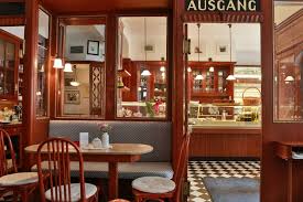 Cafe Rommel Das Alteste Kaffeehaus Erfurts Www Lokalfinder Thueringen De Lokal Cafe Rommel Wohnung Kaffeehaus Cafe
