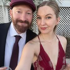 Junk Drawer performing a Slow Hand BBQ Martinez!