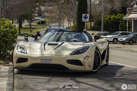 Price details, trims, and specs overview, interior features, exterior design, mpg and mileage capacity, dimensions. Koenigsegg Agera R 18 March 2018 Autogespot