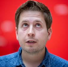 Pronunciation of kevin kühnert with 1 audio pronunciation, 14 sentences and more for kevin kühnert. Krise Der Spd Kevin Kuhnert Ist Der Konsequenteste Heuchler Der Jusos Welt