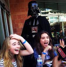 Pin By Xavier Newman On Rowan Blanchard And Sabrina Carpenter Girl Meets World Cast Sabrina Carpenter Girl Meets World