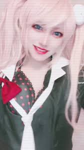 江ノ島盾子コスプレの魅力