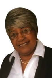 Edith Beatty's Instagram, Twitter & Facebook