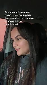 Sara Sebring's Instagram, Twitter & Facebook