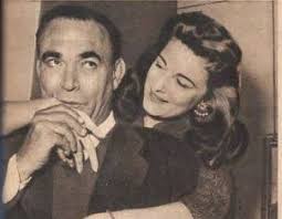 مرة بيسألوا الفنانة الجميلة مريم فخر الدين ، إيه رأيك في الزعيم عادل امام ؟ قالت زعيم على نفسه. Ø§Ù„Ø²ÙˆØ¬ Ø§Ù„Ù…ØªØ­ÙƒÙ… ÙˆØ§Ù„Ø·Ø¨ÙŠØ¨ ÙˆØ±Ø¬Ù„ Ø£Ø¹Ù…Ø§Ù„ ÙˆÙ„Ø¨Ù†Ø§Ù†Ù‰ Ù¤Ø±Ø¬Ø§Ù„ ÙÙ‰ Ø­ÙŠØ§Ø© Ù…Ø±ÙŠÙ… ÙØ®Ø± Ø§Ù„Ø¯ÙŠÙ†