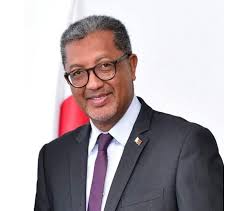 🛑Andriamatoa Richard Randriamandranto: Notendrena ho minisitry ny  Raharaham-bahiny izay efa minisitry ny Toekarena teo aloha.