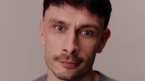 Richard Gadd's Instagram, Twitter & Facebook